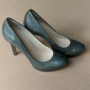 Calvin Klein "Kendall" pumps